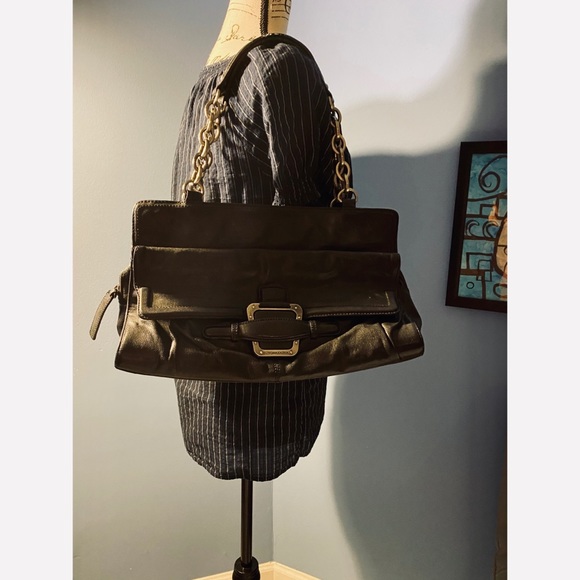 BCBGMaxAzria Handbags - BCBG MAXAZRIA Black leather bag metal chain straps